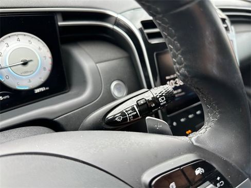 Used 2022 Hyundai Tucson Limited image 25