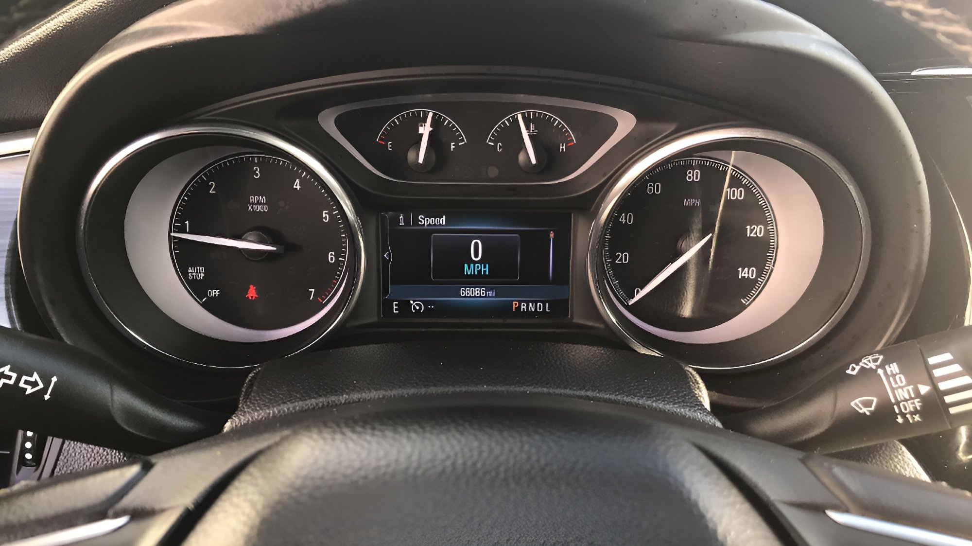 Used 2020 Buick Envision Essence AWD/4WD image 2