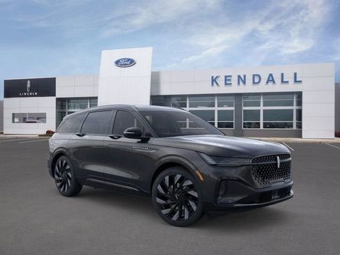 New 2026 Lincoln Nautilus Reserve w/ Jet Appearance Package image 7