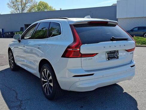 Certified 2023 Volvo XC60 B5 Core AWD/4WD image 4