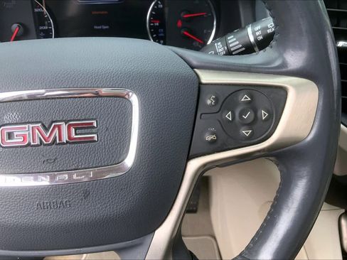 Used 2021 GMC Acadia Denali w/ Denali Ultimate Package AWD/4WD image 25