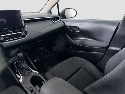 Certified 2024 Toyota Corolla LE FWD image 23
