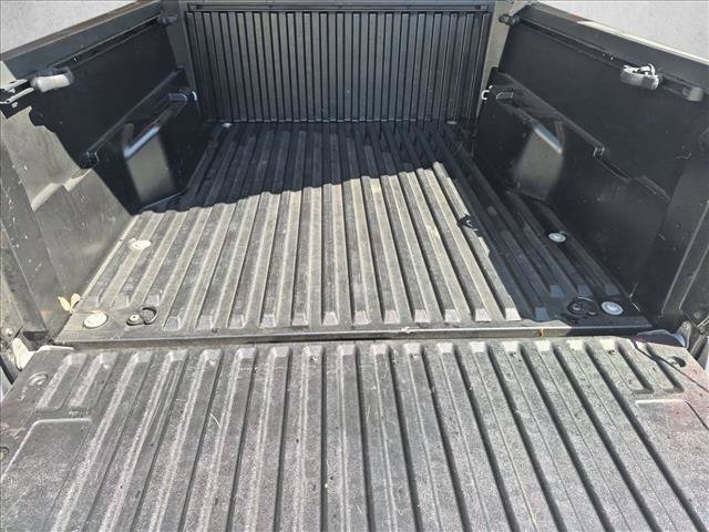Used 2024 Toyota Tacoma SR5 AWD/4WD image 6