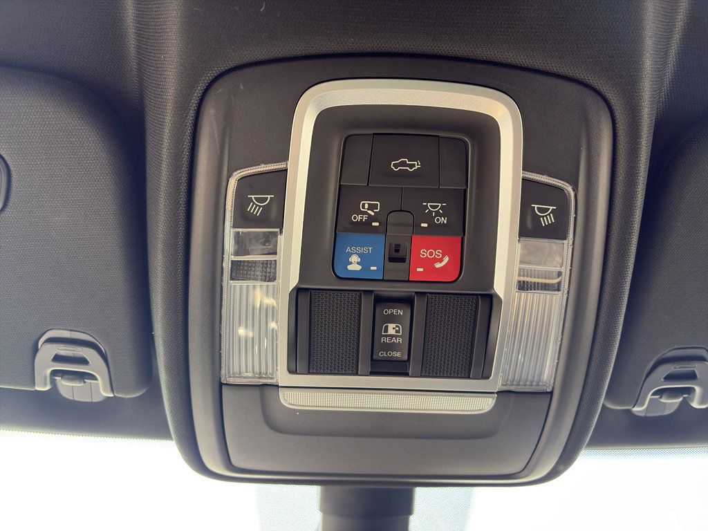 Used 2020 RAM 1500 Limited AWD/4WD image 19