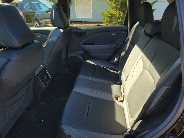 Certified 2026 Subaru Forester Wilderness AWD/4WD image 23