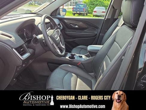 Used 2024 GMC Terrain SLT w/ LPO, Floor Liner Package AWD/4WD image 13