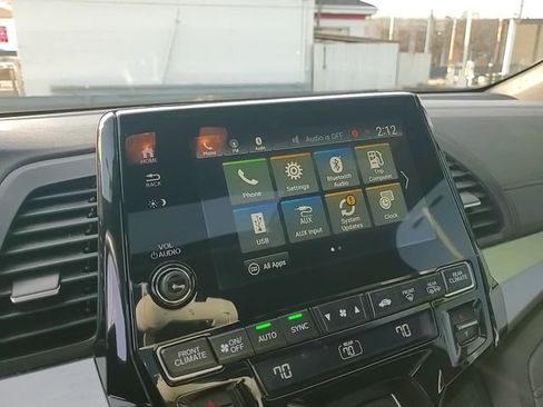 Used 2023 Honda Odyssey Sport image 20