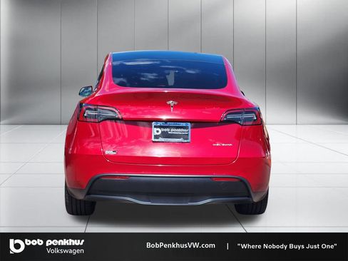 Used 2023 Tesla Model Y Long Range AWD/4WD image 26