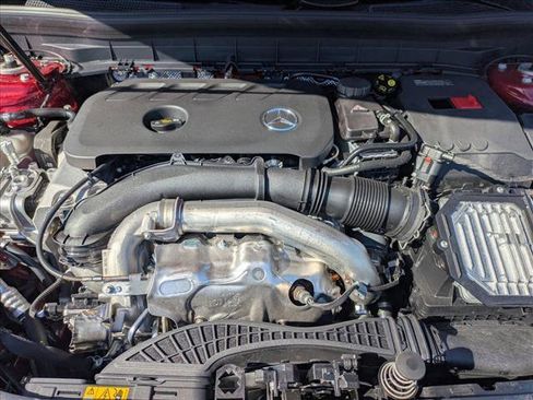 Used 2026 Mercedes-Benz GLB 250 image 15