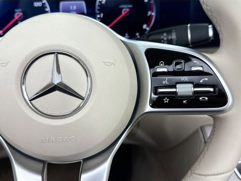 Used 2020 Mercedes-Benz E 450 Cabriolet image 12