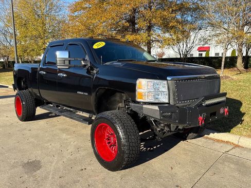 Used 2013 Chevrolet Silverado 2500 LT w/ Suspension Package, Off-Road image 1