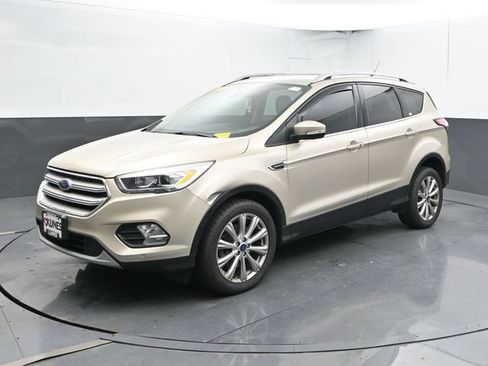 Used 2018 Ford Escape Titanium AWD/4WD image 6