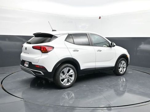Used 2025 Buick Encore GX Preferred AWD/4WD image 9