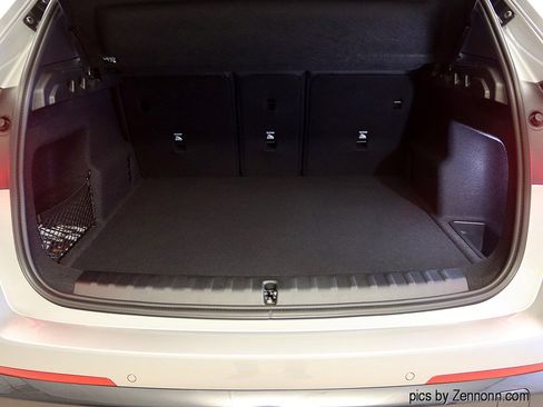 New 2025 BMW X1 xDrive28i w/ Premium Package image 30