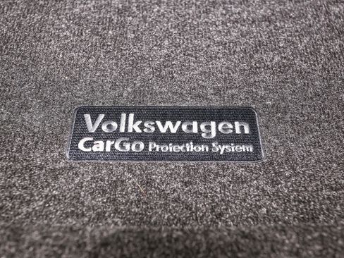 Certified 2024 Volkswagen Tiguan S image 14