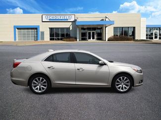 Used 2015 Chevrolet Malibu LTZ FWD video 2