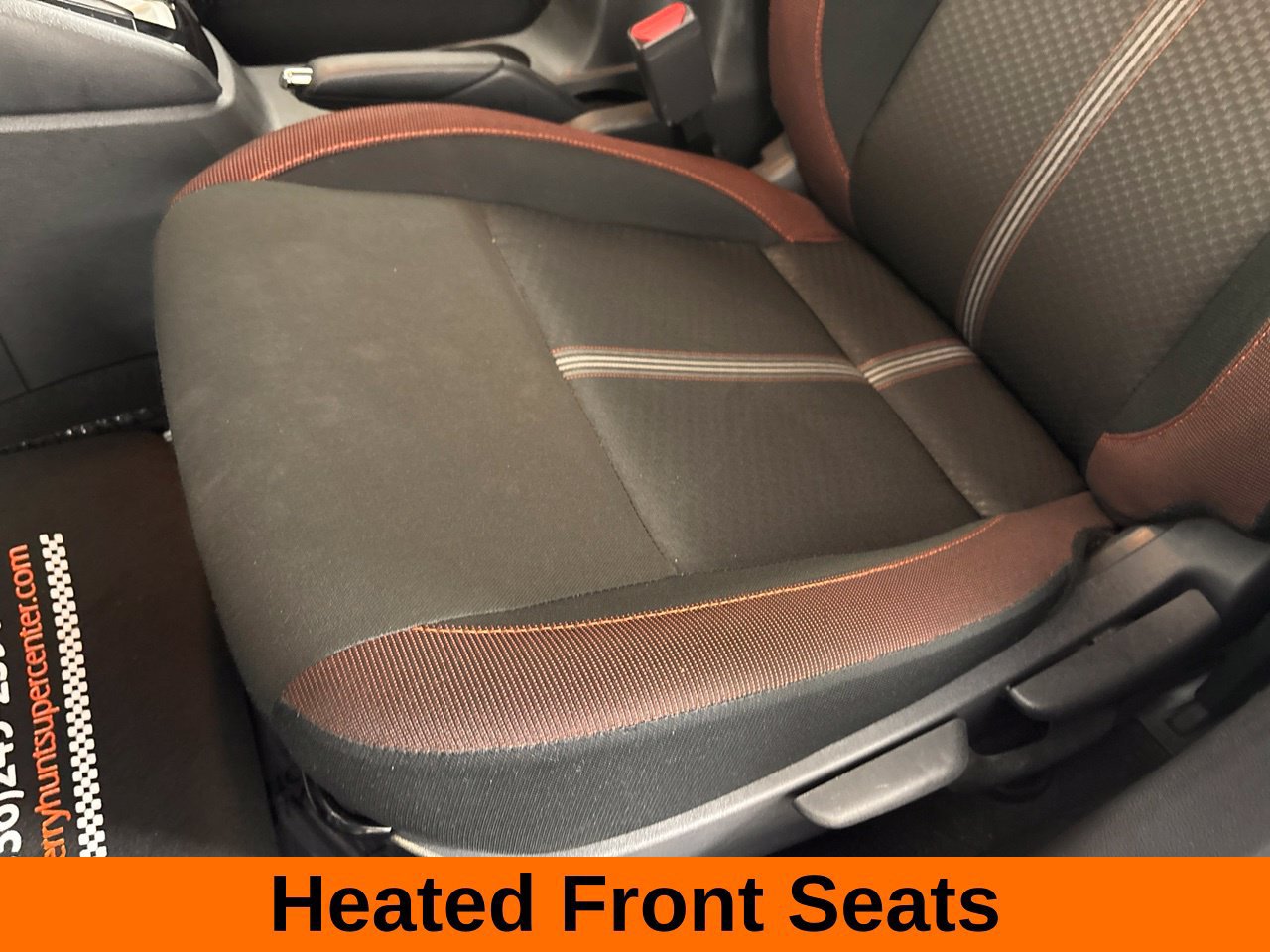 Used 2024 Nissan Versa SR FWD image 12