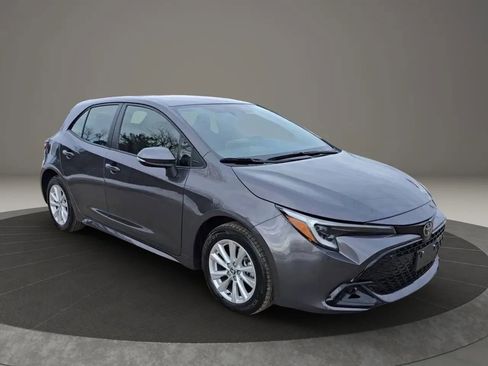 Used 2025 Toyota Corolla SE FWD image 5