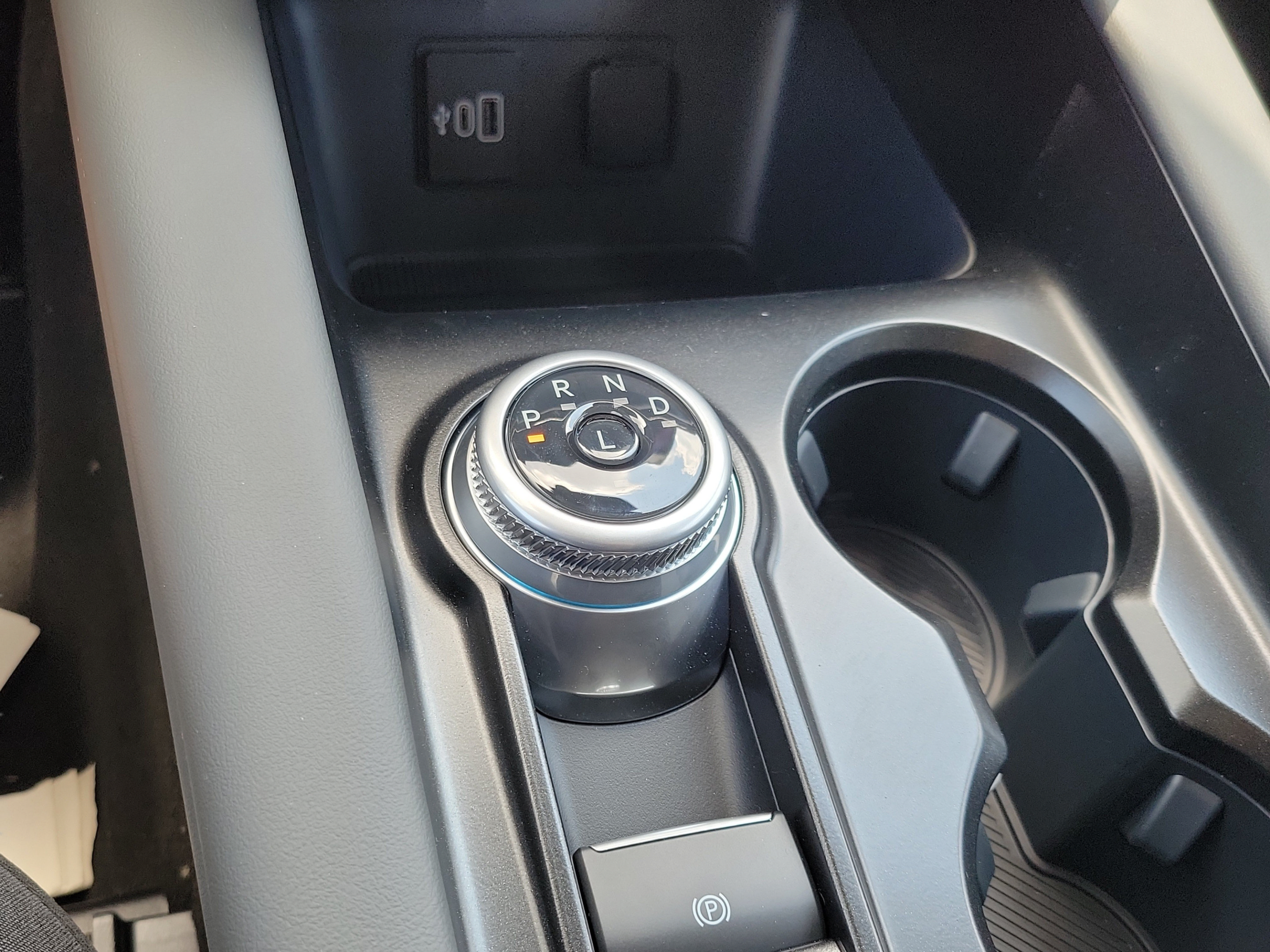 New 2026 Ford Explorer Active AWD/4WD image 27