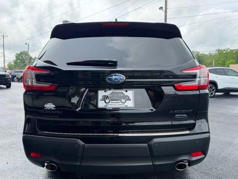 Used 2025 Subaru Ascent Onyx Edition w/ Onyx Package AWD/4WD image 9