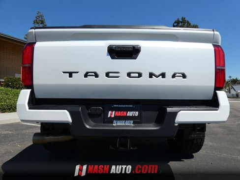 Used 2026 Toyota Tacoma TRD Sport RWD image 10