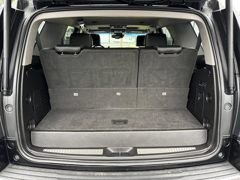 Used 2019 GMC Yukon Denali w/ Denali Ultimate Package image 6