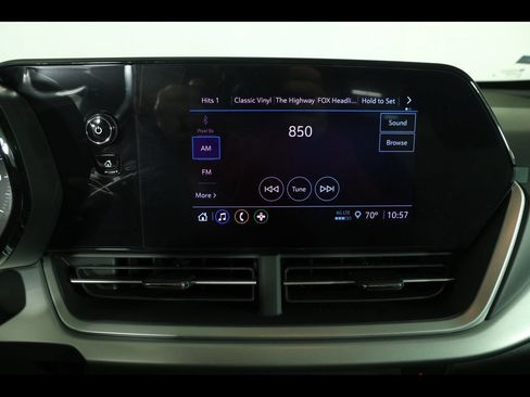 New 2026 Chevrolet Trax LS w/ LS Convenience Package FWD image 11