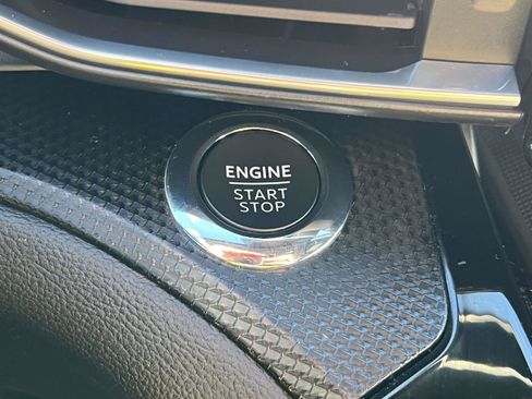 Certified 2022 Ford Explorer ST-Line w/ Class IV Trailer Tow Package image 32