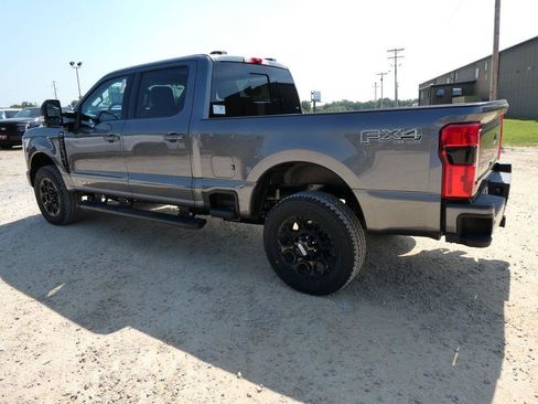 New 2026 Ford F250 Lariat w/ Black Appearance Package AWD/4WD image 7