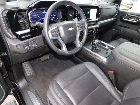 Used 2023 Chevrolet Silverado 1500 LTZ w/ Technology Package image 19