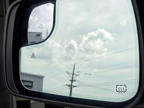 Used 2020 RAM 1500 Limited AWD/4WD image 16