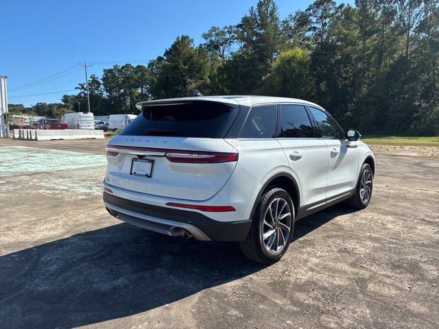 Certified 2023 Lincoln Corsair FWD w/ Equipment Group 101A image 3