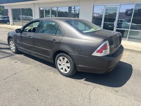 Used 2006 Ford Fusion SE FWD image 9