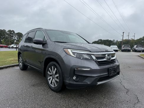 Used 2021 Honda Pilot EX image 14