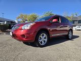 Used 2011 Nissan Rogue SV image 2