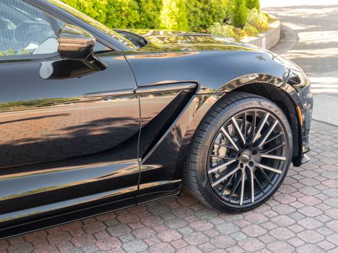 Used 2025 Aston Martin DBX 707 image 8