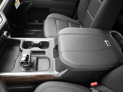 New 2026 GMC Sierra 1500 Elevation w/ Elevation Premium Package image 17