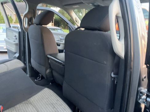 Used 2011 RAM 1500 Classic SLT AWD/4WD image 30