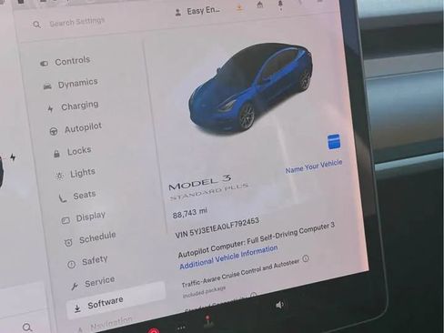 Used 2020 Tesla Model 3 Standard Range RWD image 8
