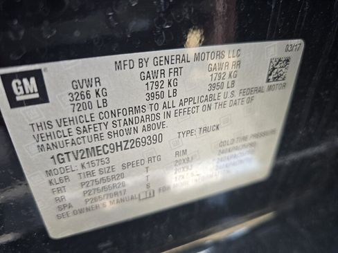 Used 2017 GMC Sierra 1500 SLE w/ SLE Value Package AWD/4WD image 38