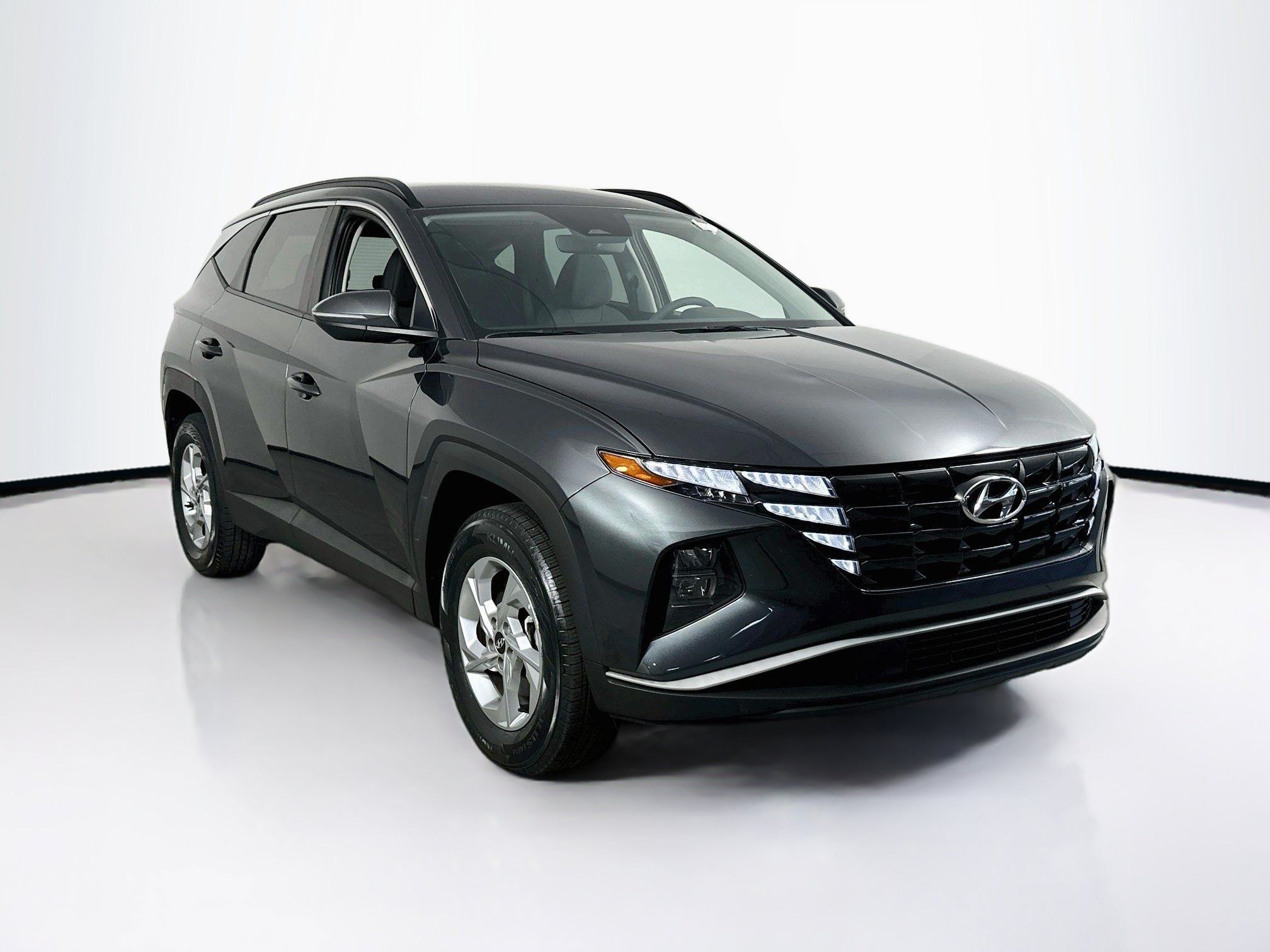 Used 2023 Hyundai Tucson SEL AWD/4WD image 3