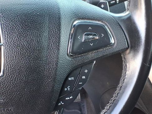 Used 2017 Lincoln MKC Reserve image 21