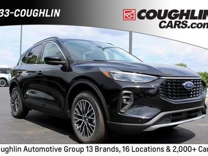 New 2024 Ford Escape SE w/ PHEV Premium Package