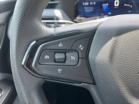 Used 2027 Chevrolet Bolt LT FWD image 28