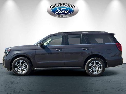 Certified 2025 Ford Expedition Active AWD/4WD image 7