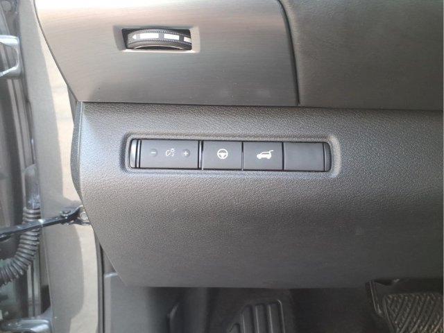 Used 2023 Nissan Pathfinder SL w/ SL Premium Package AWD/4WD image 14