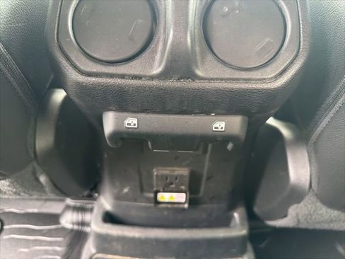 Used 2021 Jeep Wrangler Unlimited Sahara w/ Cold Weather Group AWD/4WD image 17