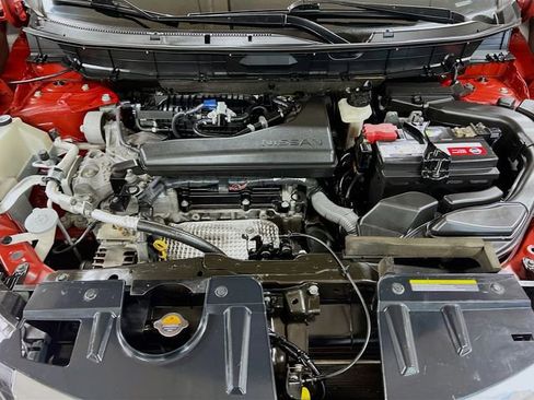 Used 2019 Nissan Rogue SL image 31