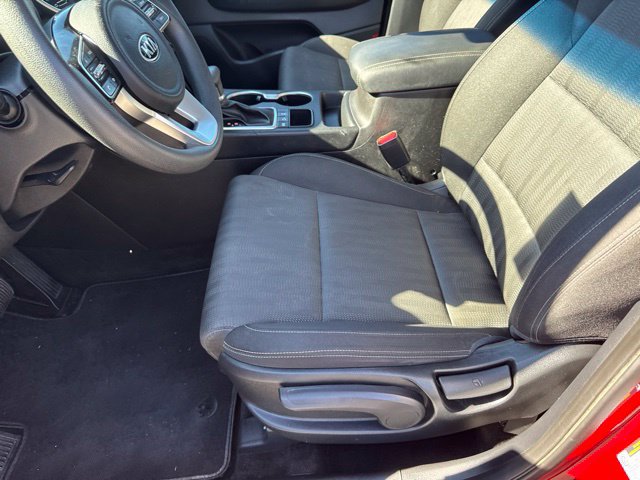 Used 2020 Kia Sportage LX AWD/4WD image 16