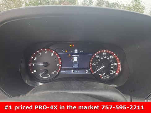 Used 2023 Nissan Frontier PRO-4X w/ Technology Package image 15